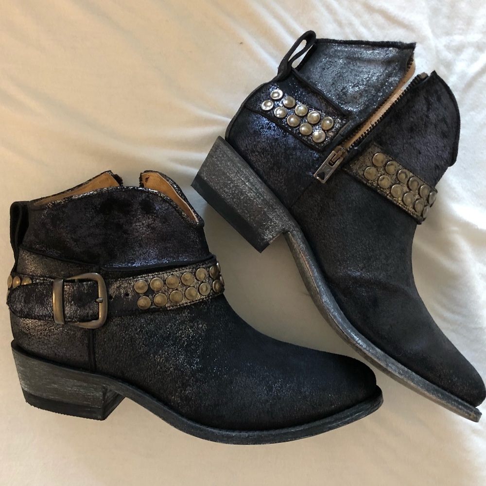 LF Booties (BRAND NEW)